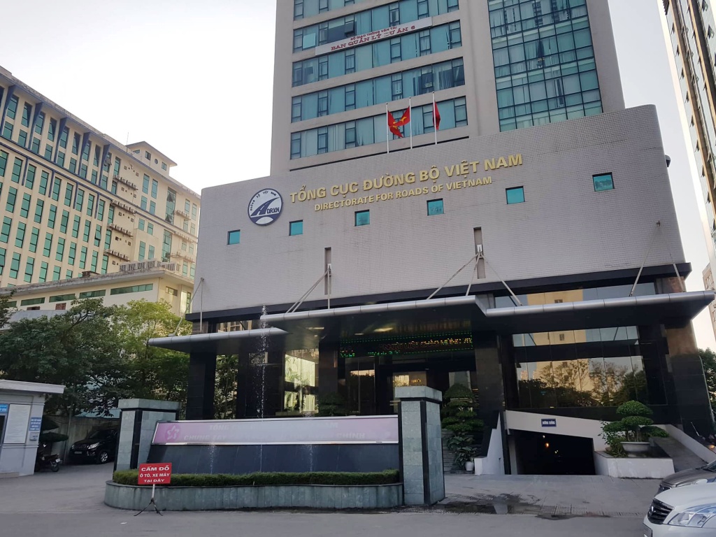 nguoi dan muon kien tong cuc duong bo viet nam