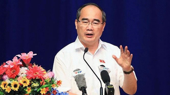 nhan vien ban quan li thu thiem roi tu tang 9 xuong dat tu vong