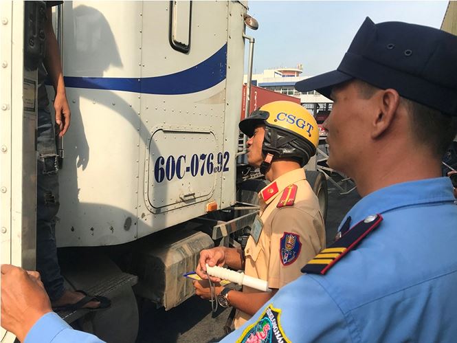 phat hien nhieu tai xe container o cang cat lai duong tinh ma tuy