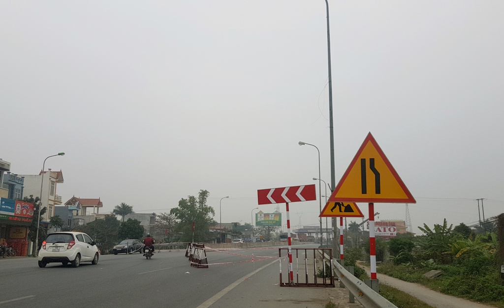 Cảnh dỡ trạm BOT Tân Đệ ở Vũ Thư, Thái Bình canh do tram bot tan de o vu thu thai binh