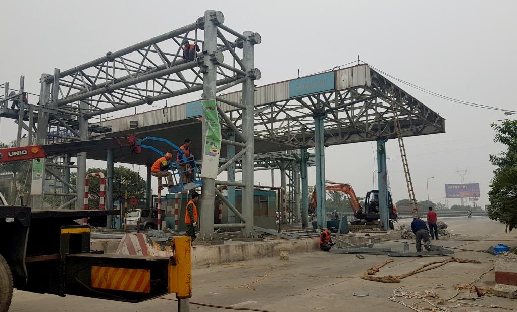 Cảnh dỡ trạm BOT Tân Đệ ở Vũ Thư, Thái Bình canh do tram bot tan de o vu thu thai binh