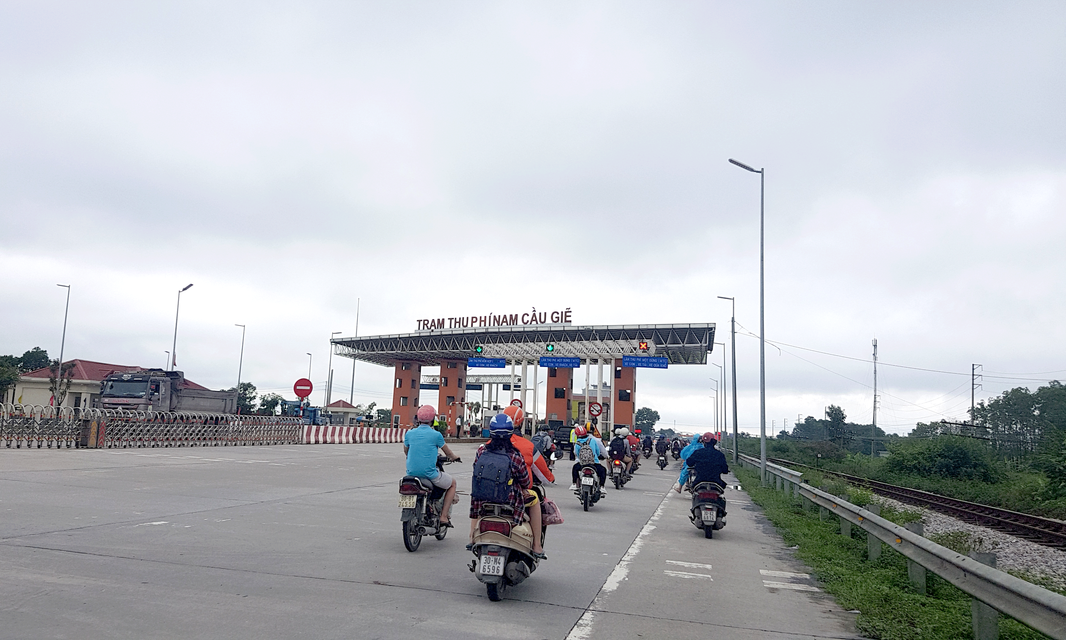 tong cuc duong bo de xuat xa tram bot dip tet cho bo truong the quyet dinh