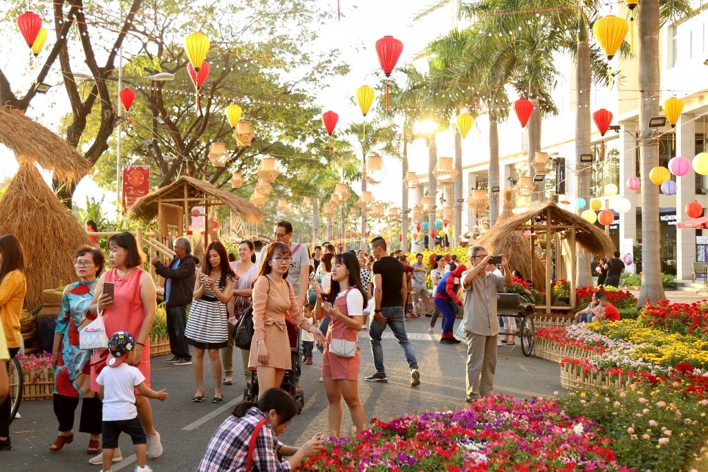 rau cu trang tri tren duong hoa pho nha giau