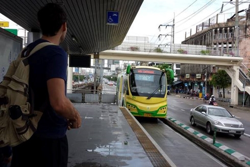 thai lan khai tu buyt nhanh brt o bangkok