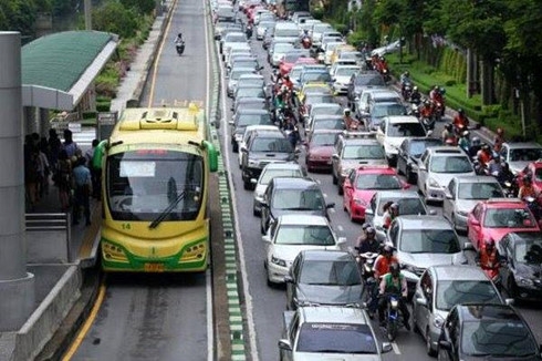 thai lan khai tu buyt nhanh brt o bangkok