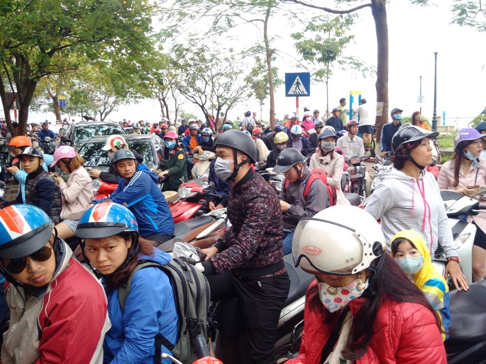 Hà Nội bắt đầu thực hiện cưỡng chế di dời bến thủy hồ Tây ha noi tien hanh cuong che di doi ben thuy ho tay