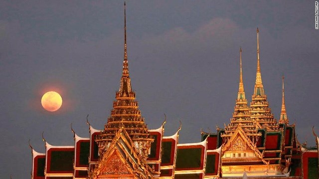 Đẹp kì diệu trăng xanh, trăng máu và siêu trăng dep ki dieu trang xanh trang mau va sieu trang 3 trong 1 trong dem 311