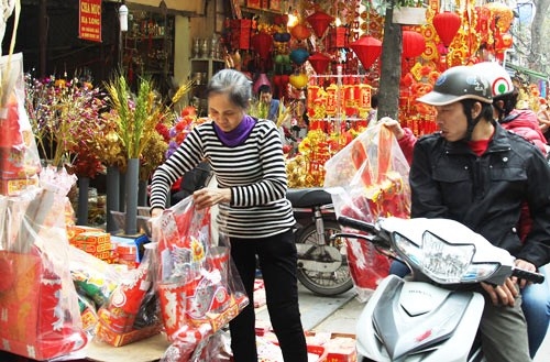 nguoi ha noi tat bat sam le tien ong cong ong tao