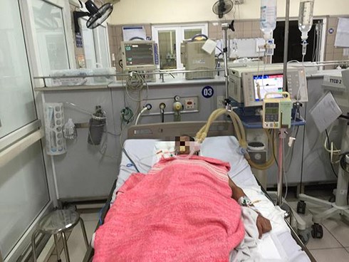 can tet tinh trang ngo doc ruou va pham mau doc hai tang manh