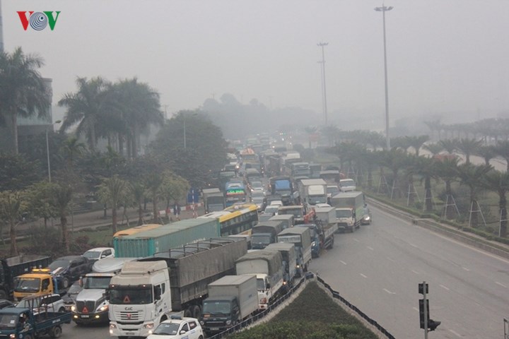 duong pho ha noi un tac kinh hoang bat ke gio giac