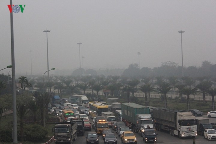 duong pho ha noi un tac kinh hoang bat ke gio giac