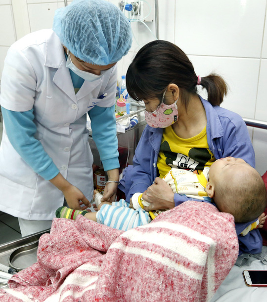 benh nhan nhan li xi an mien phi cung nguoi nha tai benh vien