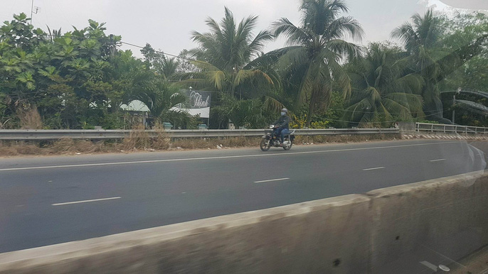 30 thang chap ben xe vang hoe san bay tan son nhat van dong nghet