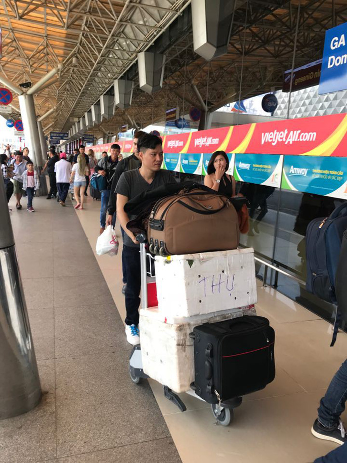 30 thang chap ben xe vang hoe san bay tan son nhat van dong nghet