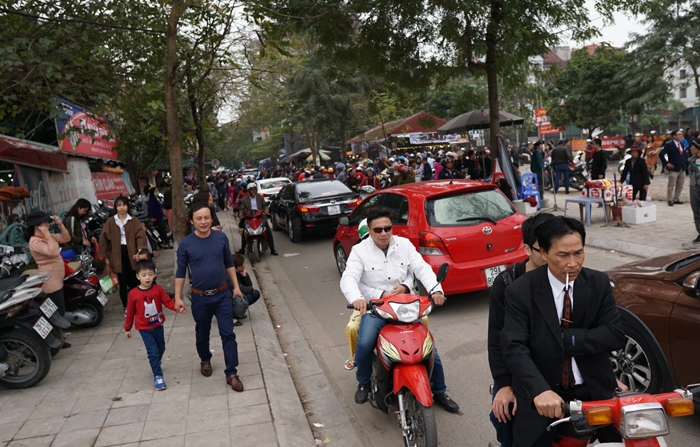 moi tay viet so vay khach ngay dau nam o ha noi