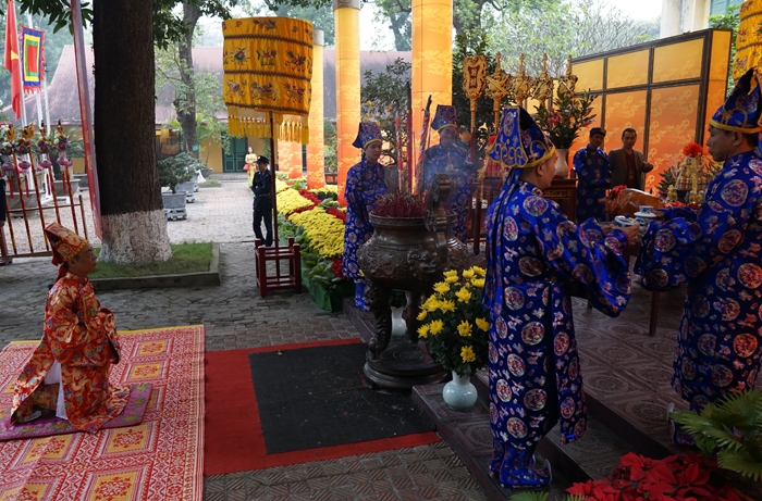 chu tich nuoc tran dai quang dang huong tai hoang thanh thang long