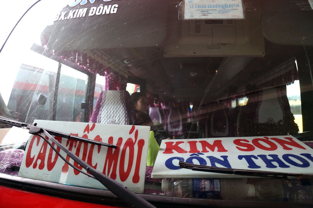 chuyen la ngay sat tet ben xe vang hoe co nhung chuyen chi duy nhat mot nguoi