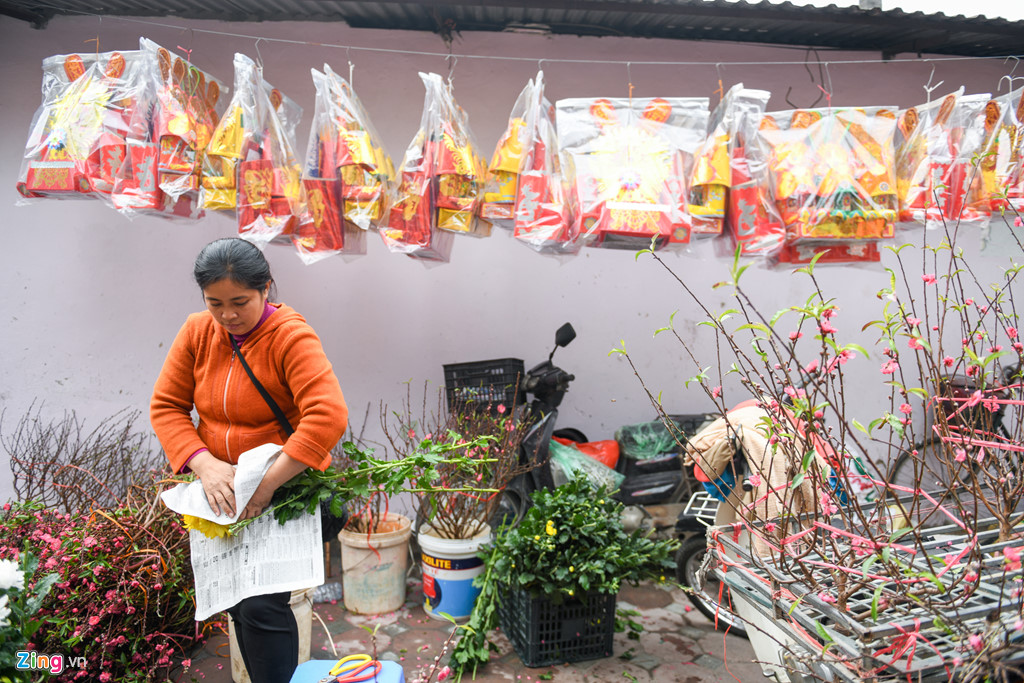 mam co xua nguoi ha noi ky cong tinh te trong sac huong