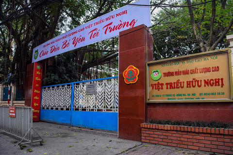 Ngôi trường có lớp học mang tên lãnh tụ Triều Tiên ở Hà Nội ngoi truong co lop hoc mang ten lanh tu trieu tien o ha noi