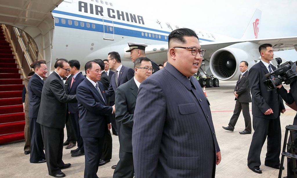 dan may bay phuc vu kim jong un trong cac chuyen cong du