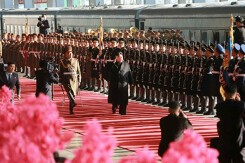 Tàu bọc thép của ông Kim đi thẳng đến Việt Nam, không ghé Bắc Kinh