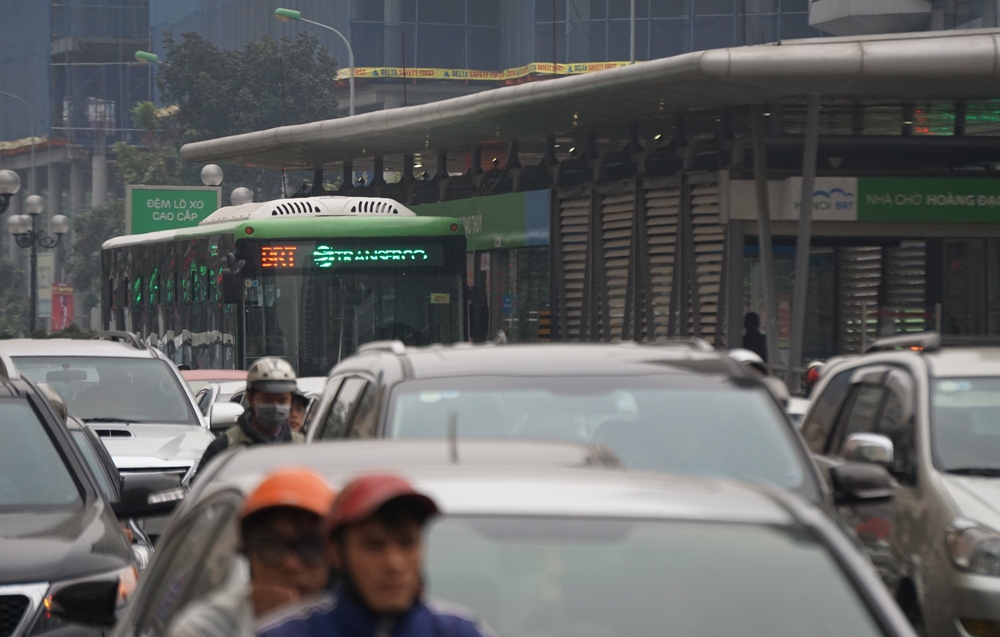 y tuong chung lan brt thanh hien thuc xe may se chang ngan buyt nhanh