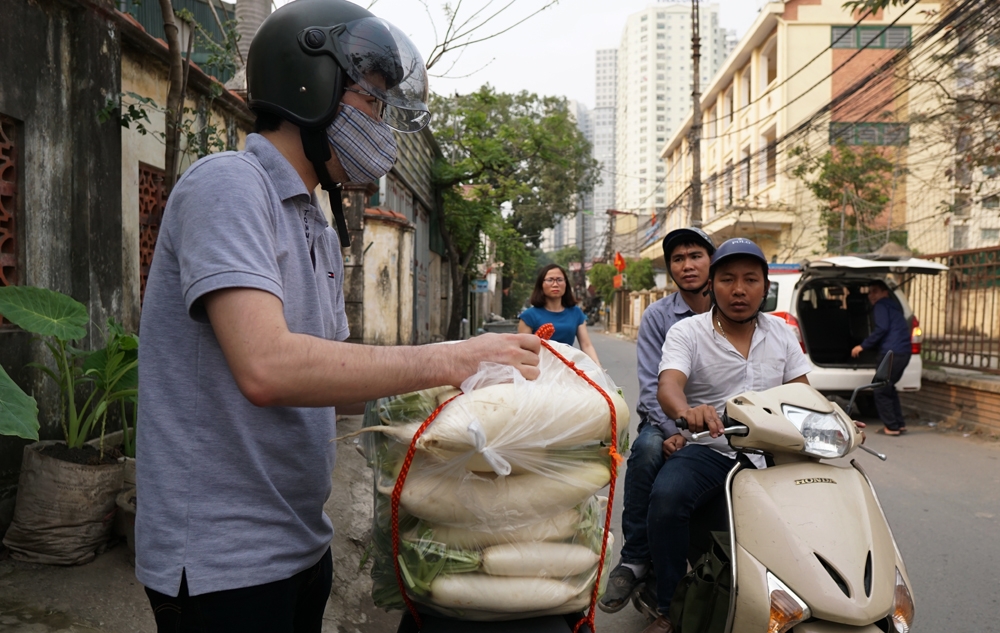thue taxi di giai cuu cu cai trang o ha noi