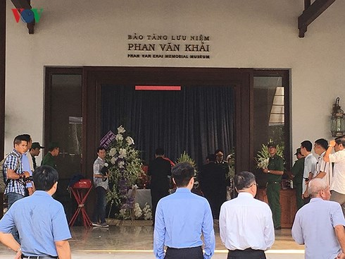 nguyen thu tuong phan van khai nguoi con uu tu cua dat thep cu chi