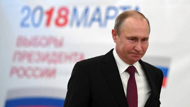 chum anh tong thong nga putin va cac doi thu di bo phieu