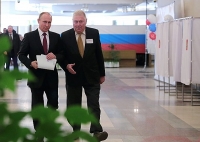 ong putin thang ap dao tai dac cu tong thong nga