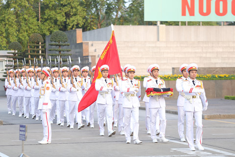 Lễ thượng cờ rủ Quốc tang nguyên Thủ tướng Phan Văn Khải tại quảng trường Ba Đình le thuong co ru quoc tang nguyen thu tuong phan van khai tai quang truong ba dinh