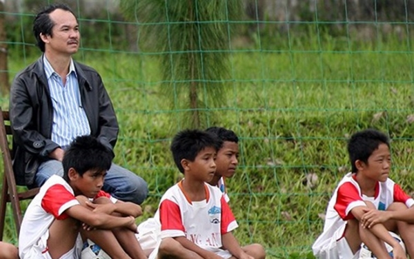 bau duc bau thang noi that vff mang on ho qua nhieu
