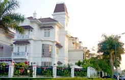 Ủy viên Bộ Chính trị, Đại tướng được ở biệt thự công vụ bao nhiêu mét?