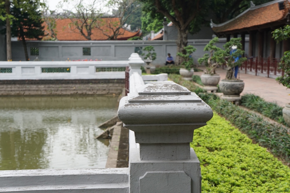 ly do cang day khong cho du khach di qua khue van cac