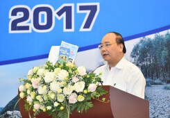 Thủ tướng: Không để xả lũ tăng ngập vẫn... 'đúng quy trình'