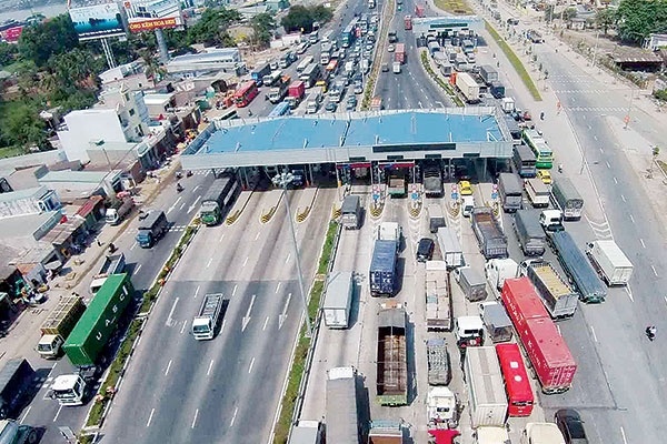 nghi le 304 tram thu phi mo cua neu un tac giao thong