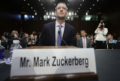 Hai ngày điều trần của Zuckerberg giúp cổ phiếu Facebook tăng 5%
