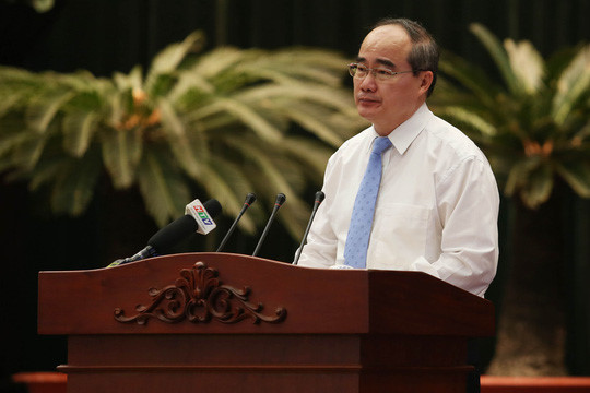 tphcm ban chuyen thay doi nhan su co bieu hien suy thoai
