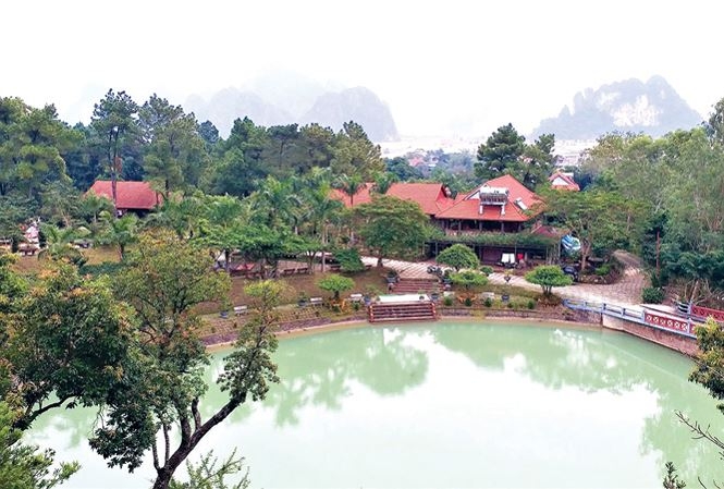 'Biệt phủ' trái phép trên đất vàng đặc khu Vân Đồn biet phu trai phep tren dat vang dac khu van don