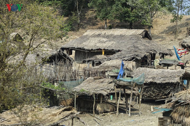 anh cuoc song kho khan cua dan ban 4 khong noi bien gioi dien bien