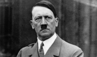 cap doi dat ten con theo hitler bi buoc toi tai anh