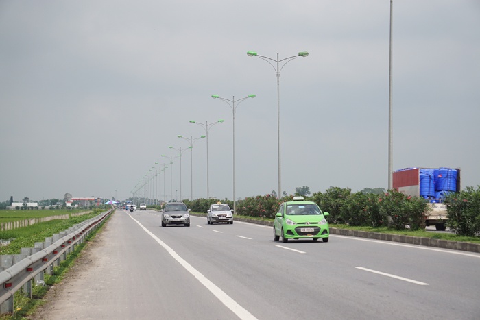 tai sao vec muon nhuong quyen khai thac cao toc cau gie ninh binh