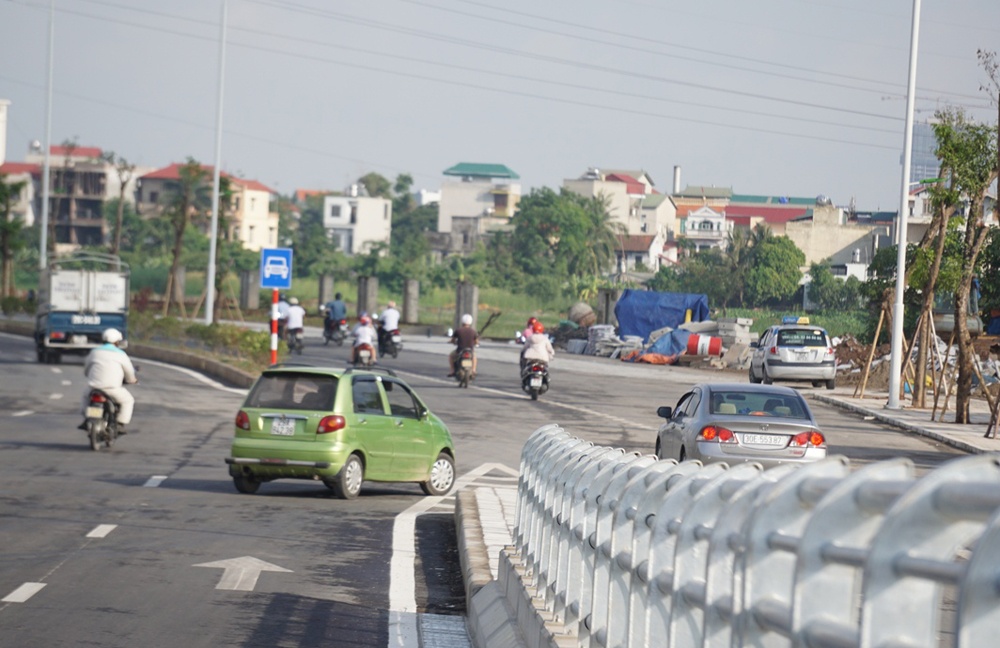 vo tu pham luat tren duong dat vang tran huu duc