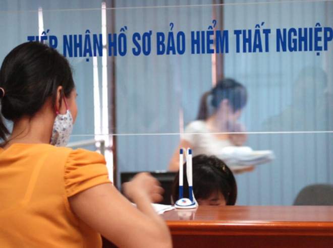 co viec lam van huong bao hiem that nghiep lo hong o dau