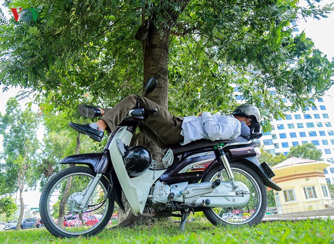 nhung nguoi khong co ngay 15