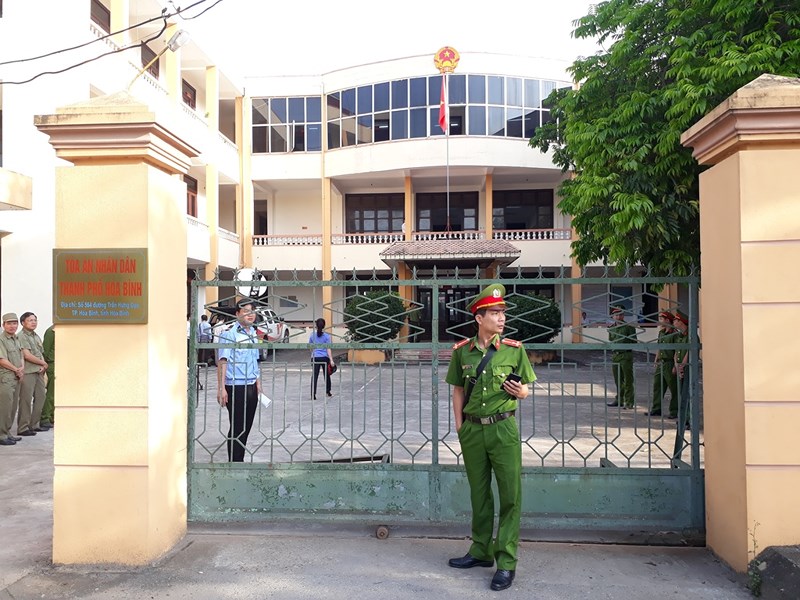 siet chat an ninh tai phien xu bac si hoang cong luong