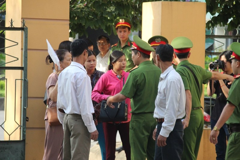 siet chat an ninh tai phien xu bac si hoang cong luong