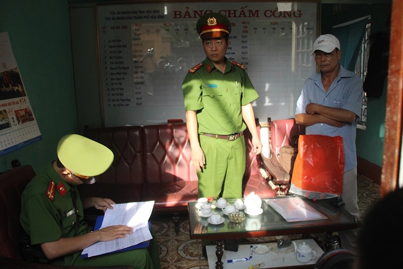 siet chat an ninh tai phien xu bac si hoang cong luong