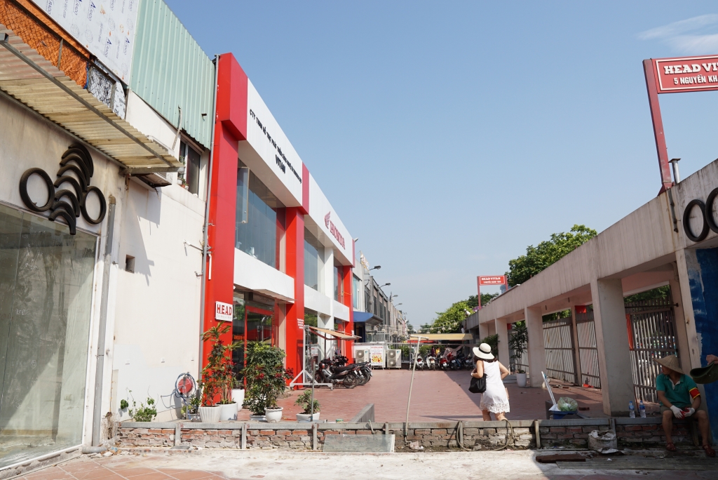 ha noi pha do cong trinh xe thit 14000 m2 dat cong hoa nghia do