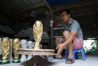 nga taxi lao vao dam dong du world cup 8 nguoi bi thuong
